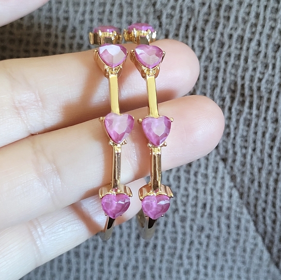 Betsey Johnson Faceted Lilac Heart💜 Hoop Earrings - Picture 4 of 16